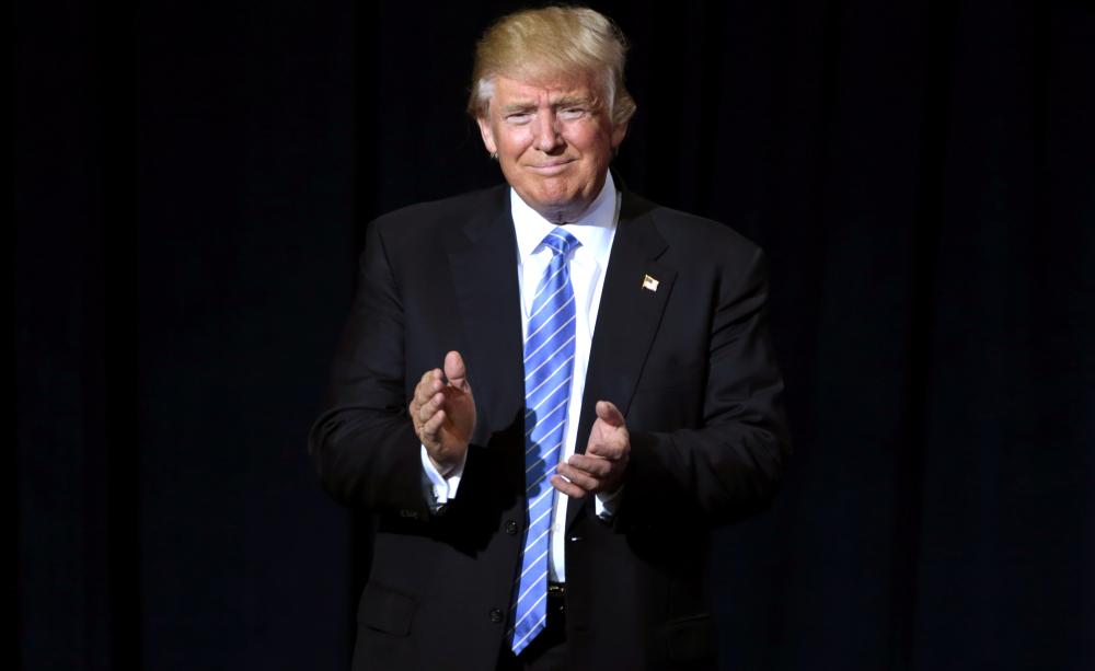 Trump clapping