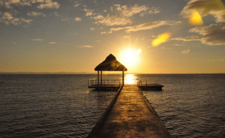 Sunset over Lake Nicaragua as seen from Merida, across from the Hotel Omaja. Photo: eric molina via Flickr.com.