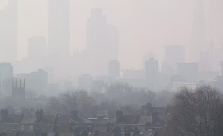 When the government breaks the law over air pollution, who will be able to hold it to account? London Air Pollution View from Hackney, 10th April 2015. Photo: DAVID HOLT via Flickr (CC BY-SA).