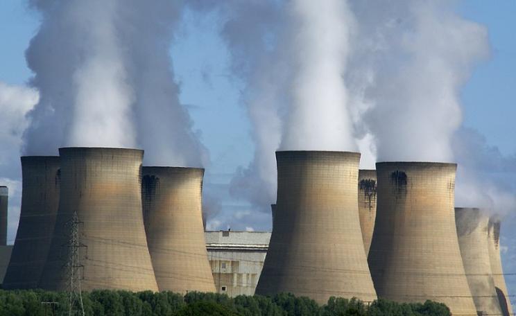 Drax power station in Yorskshire, England, was to host the UK's examplar of BECCS in its White Rose project, with a planned CCS add-on. In a rare moment of santity, the UK government has pulled the funding. Photo: Ian Britton via Flickr (CC BY-NC).