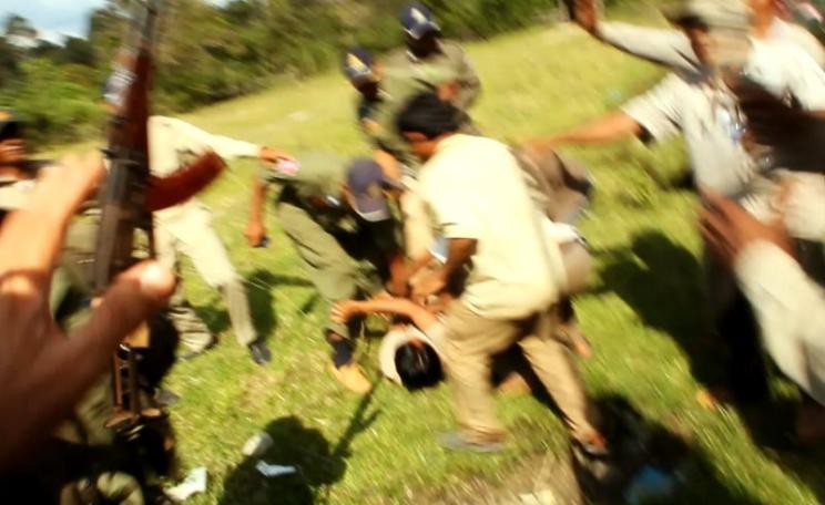 Cambodian army soldiers attack Chut Wutty, November 2011. Photo: Vanessa de Smet Last Line Productions / N1M.